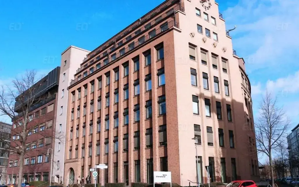 whitecliffeuniversitygermany