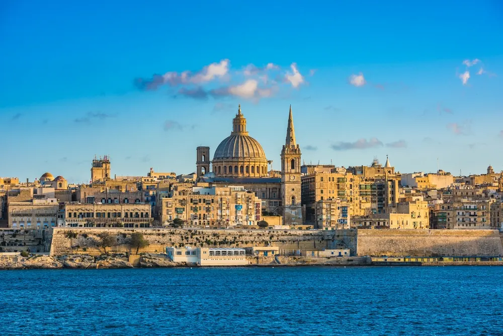 london school of commerce malta campus